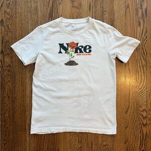 Nike Youth Large Graphic Tee – “Grow Your Sole” – White